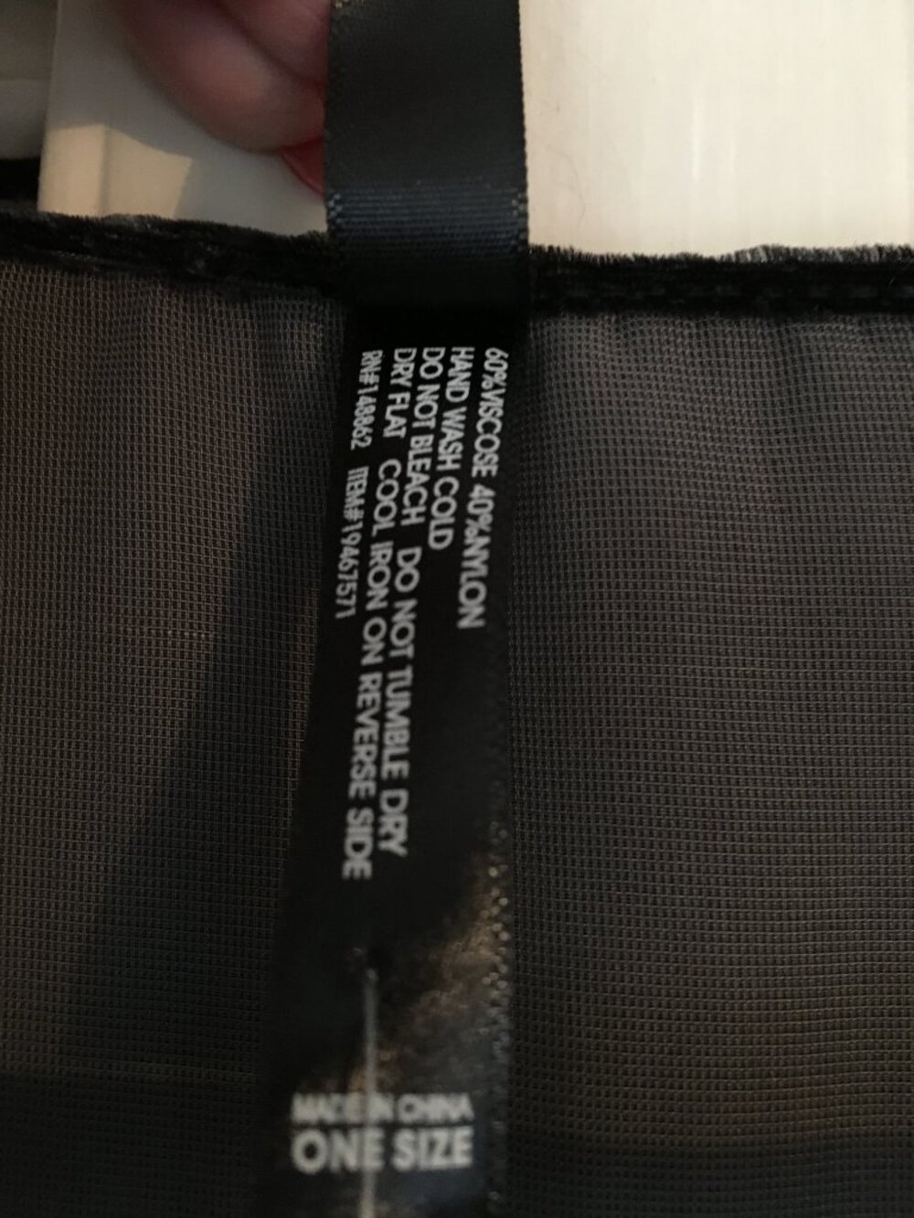 Torrid One Size Velvet Black Burnout Ruana Wrap NWT - Picture 3 of 7